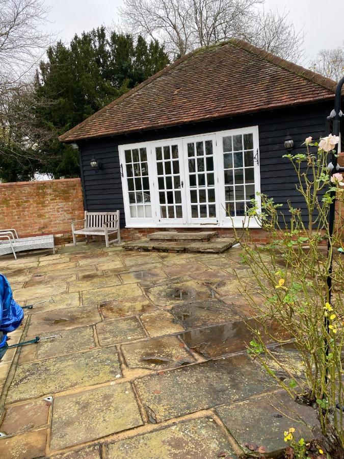 Retreats At Stansted Manor Villa Hallingbury Exterior foto