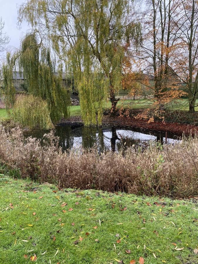Retreats At Stansted Manor Villa Hallingbury Exterior foto